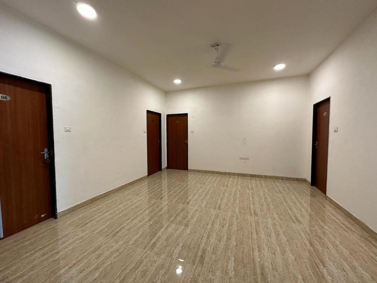 Hotel Sandesh Palace 罗纳瓦拉 外观 照片